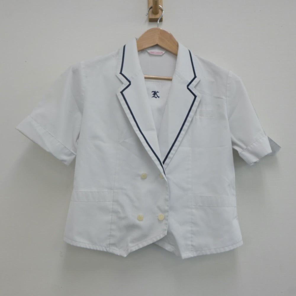 【中古】和歌山県 近畿大学附属和歌山中学校 女子制服 3点（セーラー服・スカート）sf022294