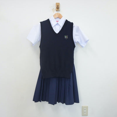 【中古】京都府 京都女子中学校・高等学校 女子制服 3点（シャツ・ニットベスト・スカート）sf022332