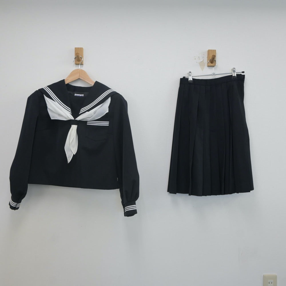 【中古】青森県 七戸中学校 女子制服 3点（セーラー服・スカート）sf022355