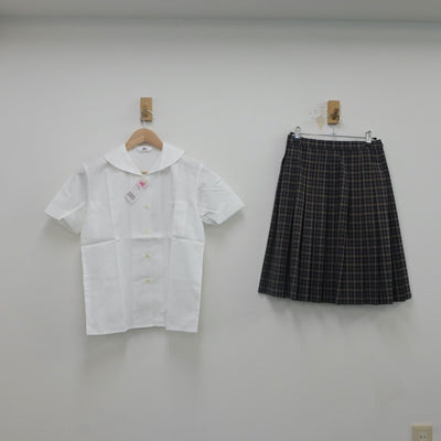 【中古】大阪府 生野高等学校 女子制服 2点（シャツ・スカート）sf022394