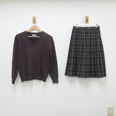 【中古】兵庫県 兵庫県立明石高等学校 女子制服 2点（ニット・スカート）sf022456