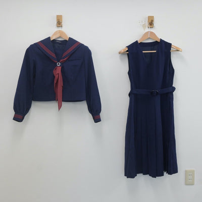 【中古】埼玉県 大谷中学校 女子制服 3点（セーラー服・ジャンパースカート）sf022510