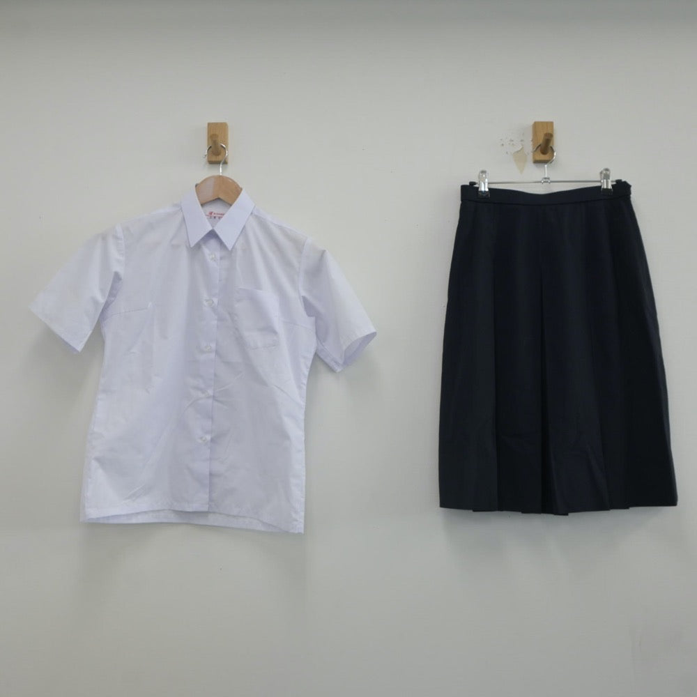 【中古】千葉県 吾妻中学校 女子制服 2点（シャツ・スカート）sf022544