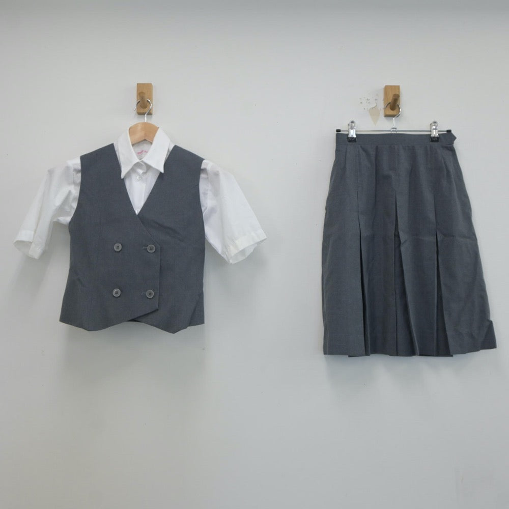 【中古】埼玉県 上山口中学校 女子制服 3点（シャツ・ベスト・スカート）sf022602