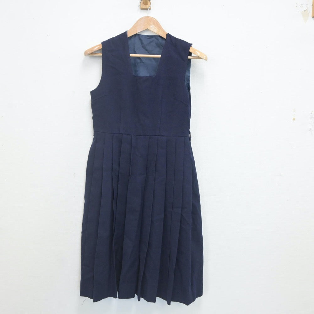 【中古】福岡県 鞍手竜徳高等学校 女子制服 3点（セーラー服・ジャンパースカート）sf022666