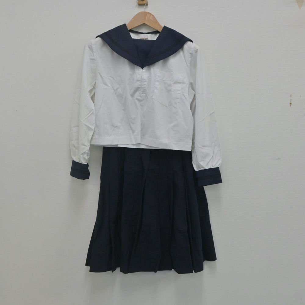 【中古】岩手県 盛岡商業高等学校 女子制服 2点（セーラー服・スカート）sf022733