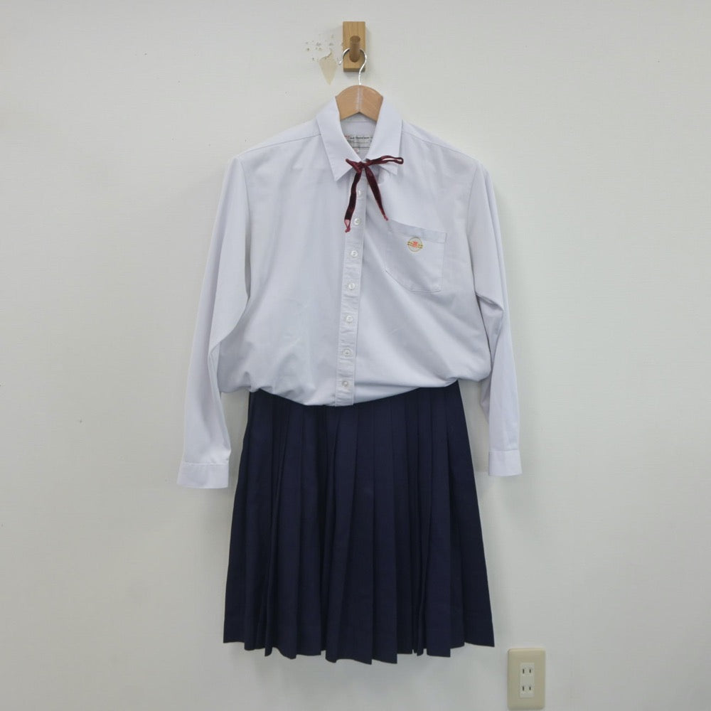 【中古】沖縄県 北谷高等学校 女子制服 4点（ブレザー・シャツ・スカート）sf022752