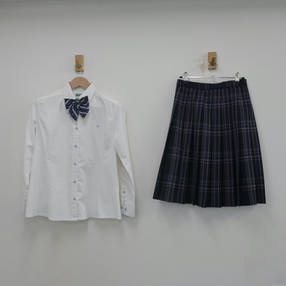 【中古】岡山県 岡山龍谷高等学校 女子制服 3点（シャツ・スカート）sf022766