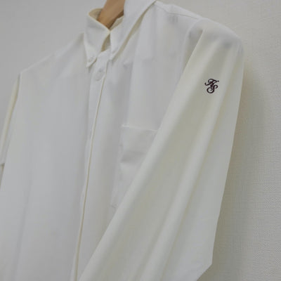 【中古】山梨県 甲斐清和高等学校 男子制服 2点（シャツ・ニット）sf022882