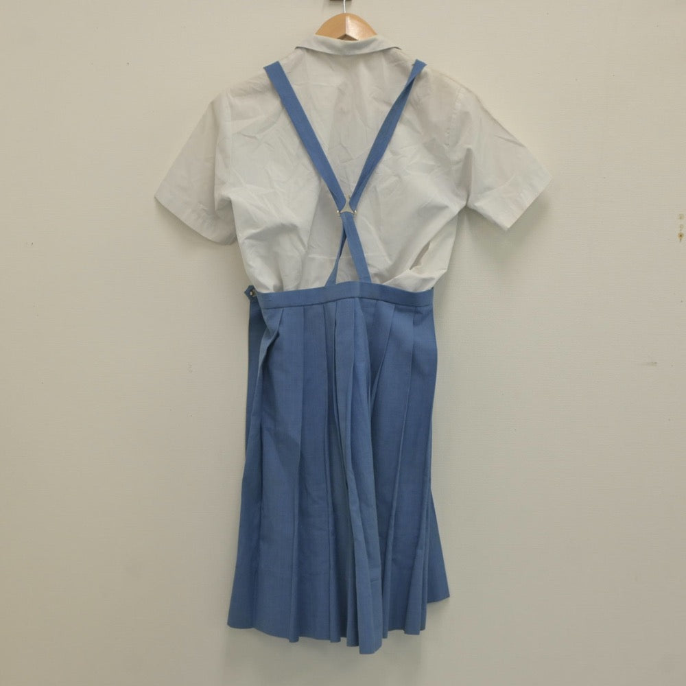 【中古】福岡県 筑後北中学校 女子制服 2点（シャツ・スカート）sf022892