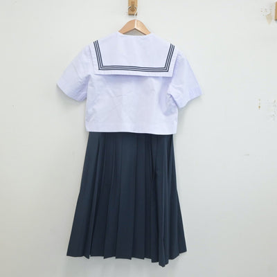 【中古】福岡県 春日野中学校 女子制服 2点（セーラー服・スカート）sf023027