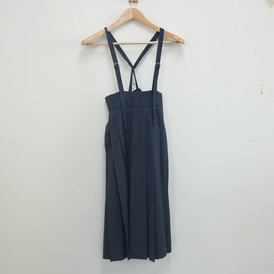 【中古】福岡県 春日野中学校 女子制服 2点（セーラー服・スカート）sf023028