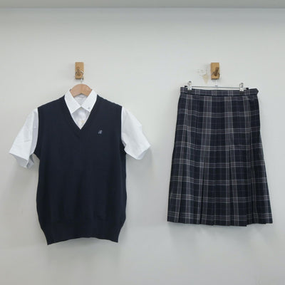 【中古】千葉県 麗澤中学校 女子制服 4点（ニットベスト・シャツ・スカート）sf023032