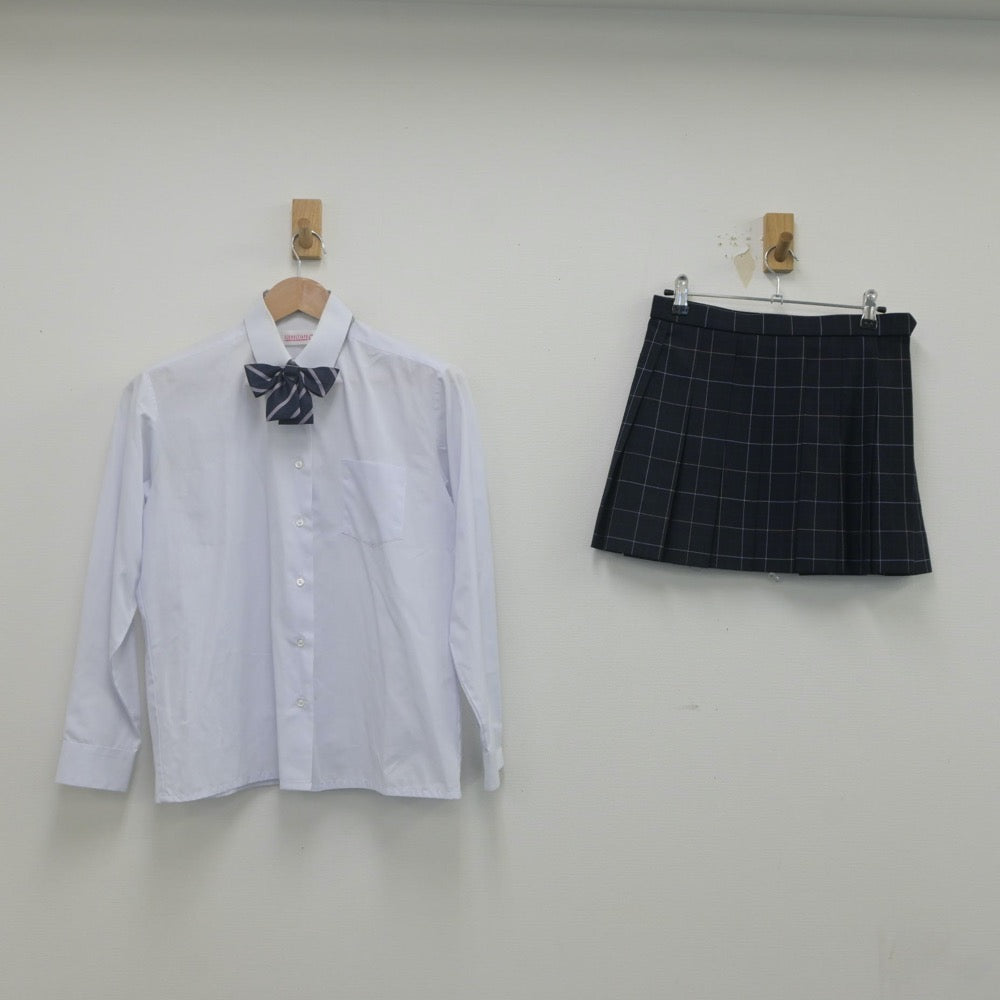 【中古】千葉県 市川昴高等学校 女子制服 3点（シャツ・スカート）sf023166