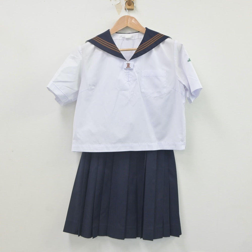 【中古】東京都 関東国際高等学校 女子制服 2点（セーラー服・スカート）sf023200