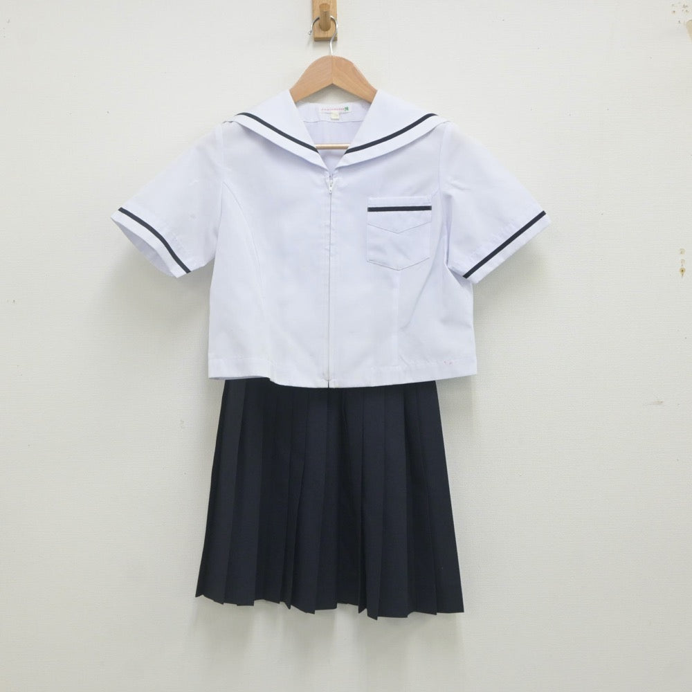 【中古】徳島県 第一中学校 女子制服 2点（セーラー服・スカート）sf023235