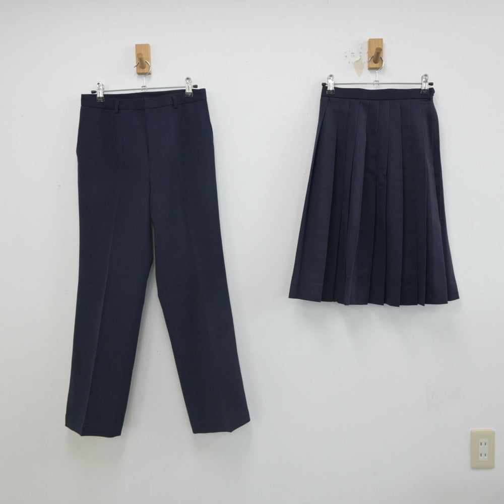 【中古】長野県 長野県東御市立東部中学校 女子制服 2点（スカート・ズボン）sf023377