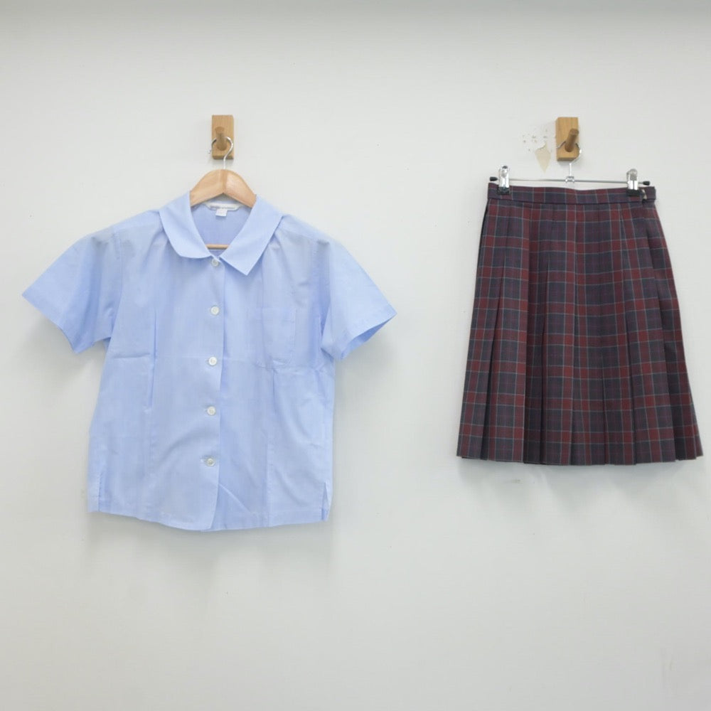 【中古】岡山県 岡山中央中学校 女子制服 2点（シャツ・スカート）sf023464