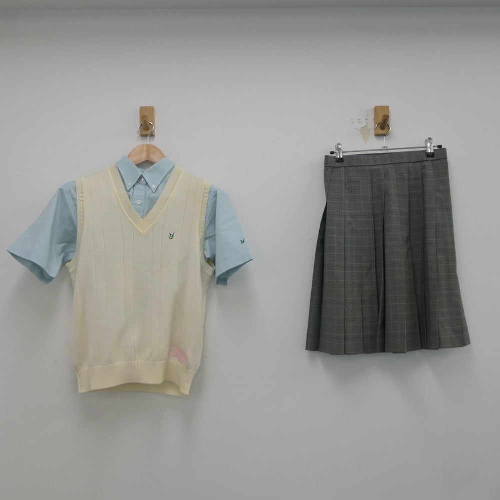 【中古】神奈川県 横浜創英高等学校 女子制服 3点（シャツ・ニットベスト・スカート）sf023494