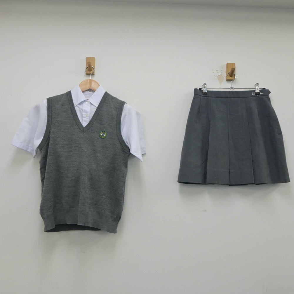 【中古】神奈川県 湘南工科大学附属高等学校 女子制服 3点（ニットベスト・シャツ・スカート）sf023532