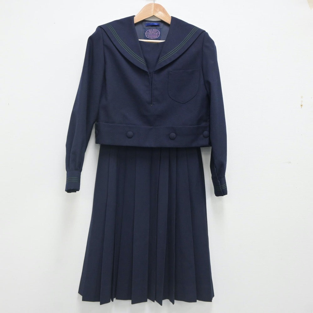 【中古】大阪府 樟蔭中学校 女子制服 2点（セーラー服・スカート）sf023553