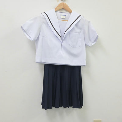 【中古】愛知県 旭丘高等学校 女子制服 2点（セーラー服・スカート）sf023572