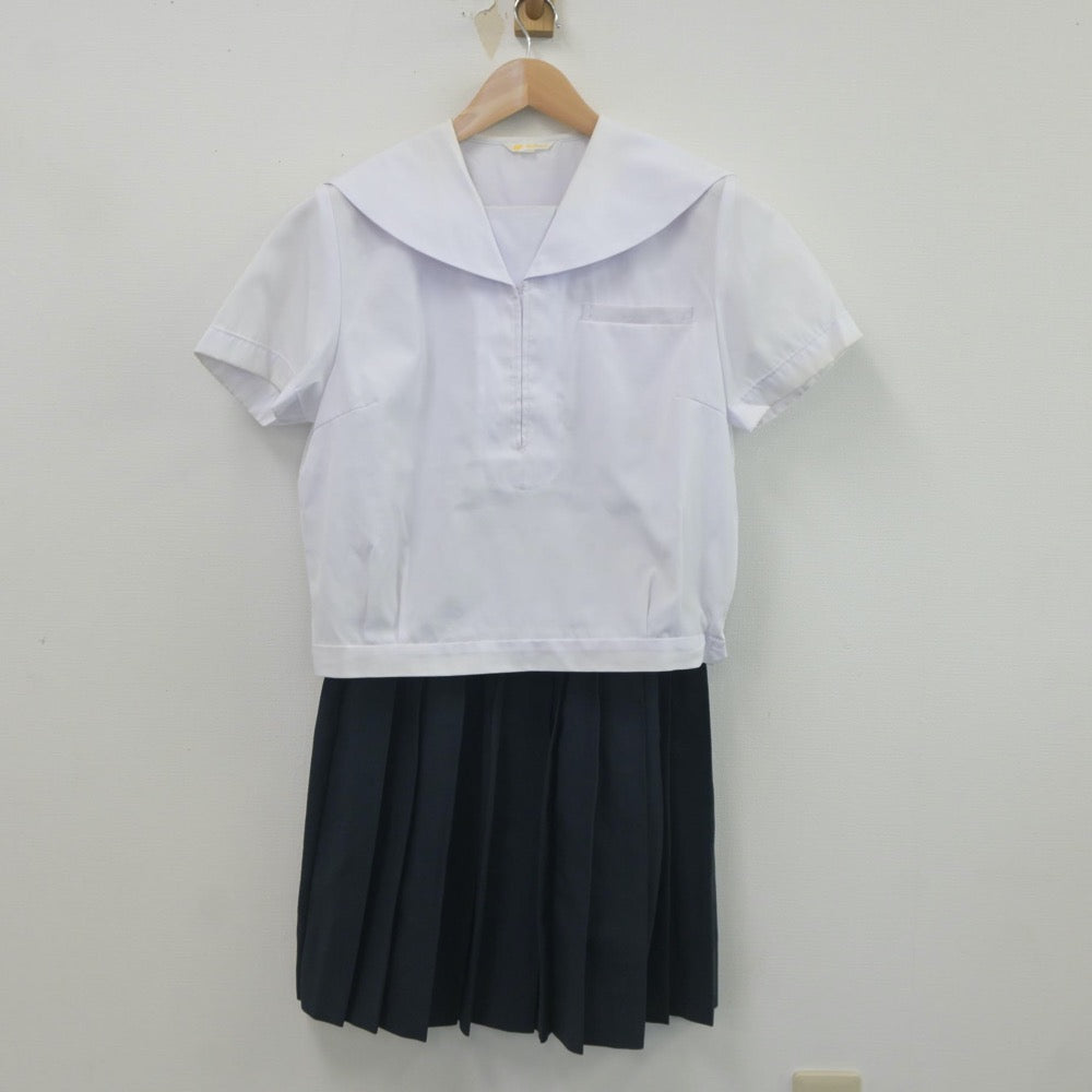 【中古】石川県 津幡中学校 女子制服 2点（セーラー服・スカート）sf023676