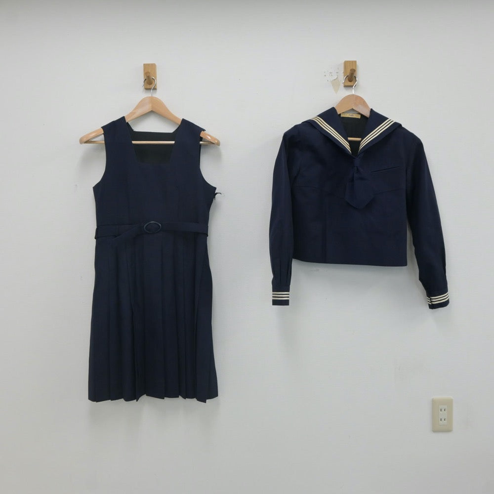 【中古】東京都 十文字高等学校 女子制服 2点（セーラー服・ジャンパースカート）sf023789