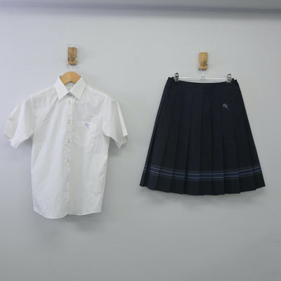 【中古】千葉県 船橋古和釜高等学校 女子制服 2点（シャツ・スカート）sf023887