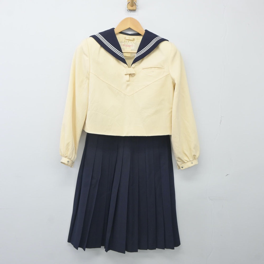 【中古】東京都 國學院久我山高等学校 女子制服 2点（セーラー服・スカート）sf023906