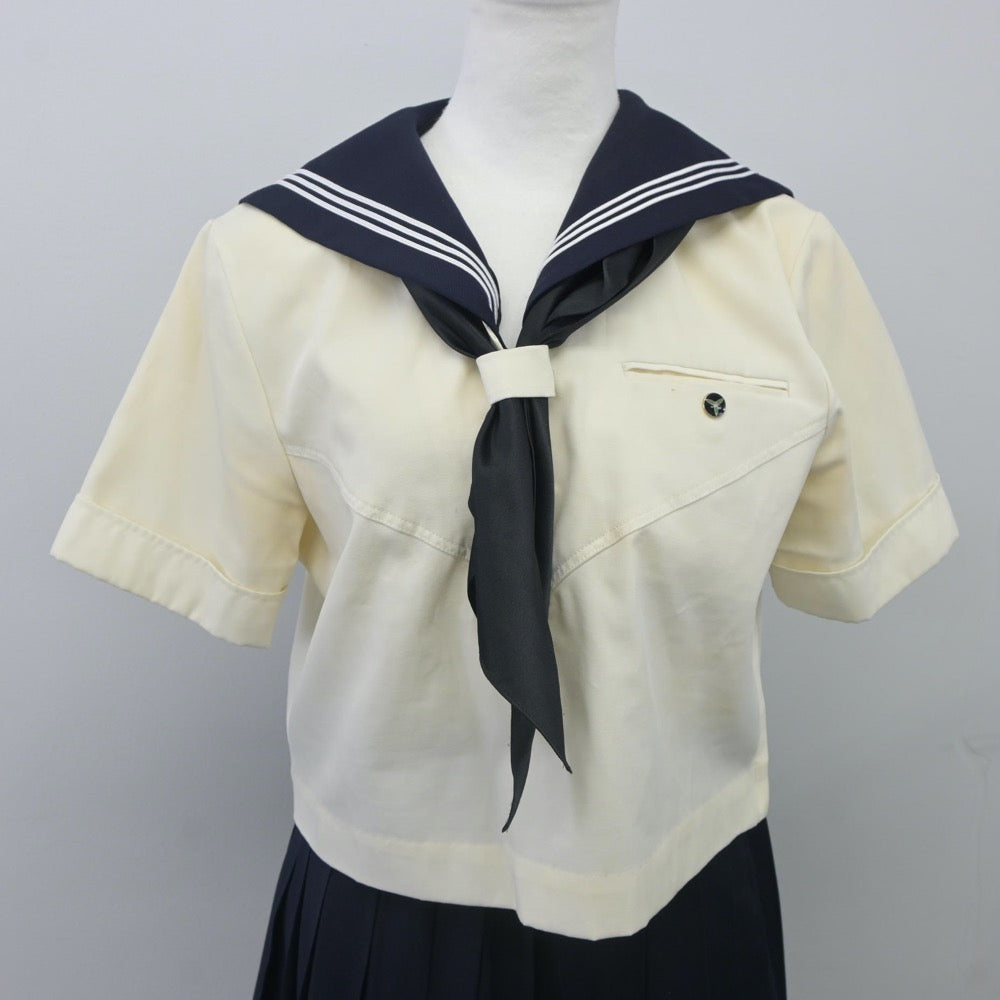 【中古】東京都 國學院久我山高等学校 女子制服 3点（セーラー服・スカート）sf023908