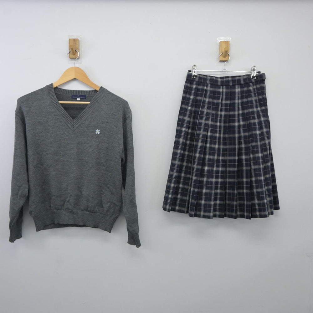 【中古】東京都 小石川中等教育学校 女子制服 2点（ニット・スカート）sf024016