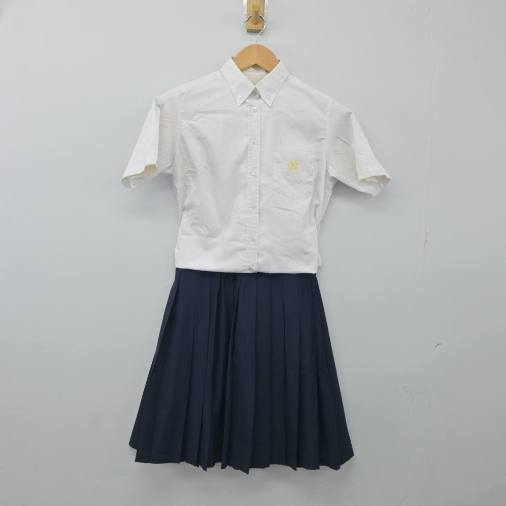 【中古】神奈川県 日本大学高等学校 女子制服 2点（シャツ・スカート）sf024027