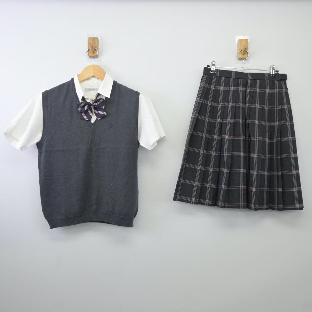 【中古】富山県 高岡向陵高等学校 女子制服 4点（シャツ・ニットベスト・スカート）sf024065