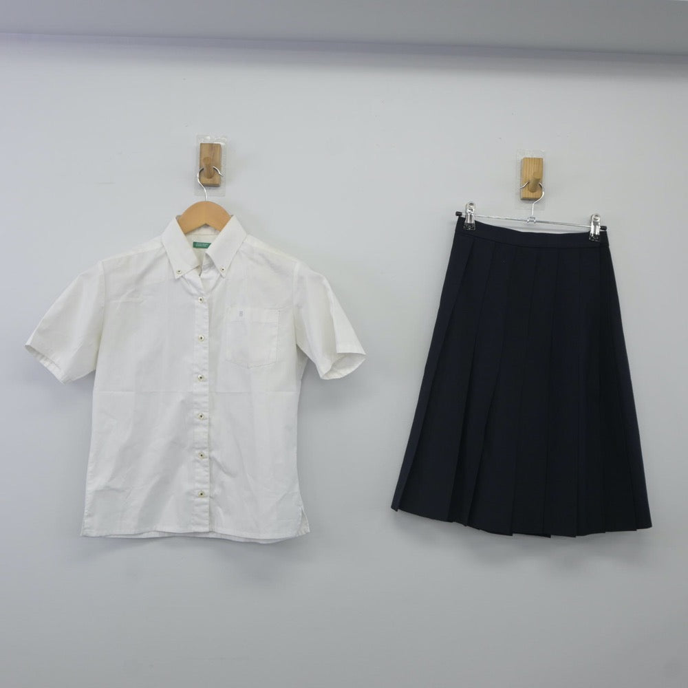 【中古】京都府 京都文教高等学校 女子制服 2点（シャツ・スカート）sf024158