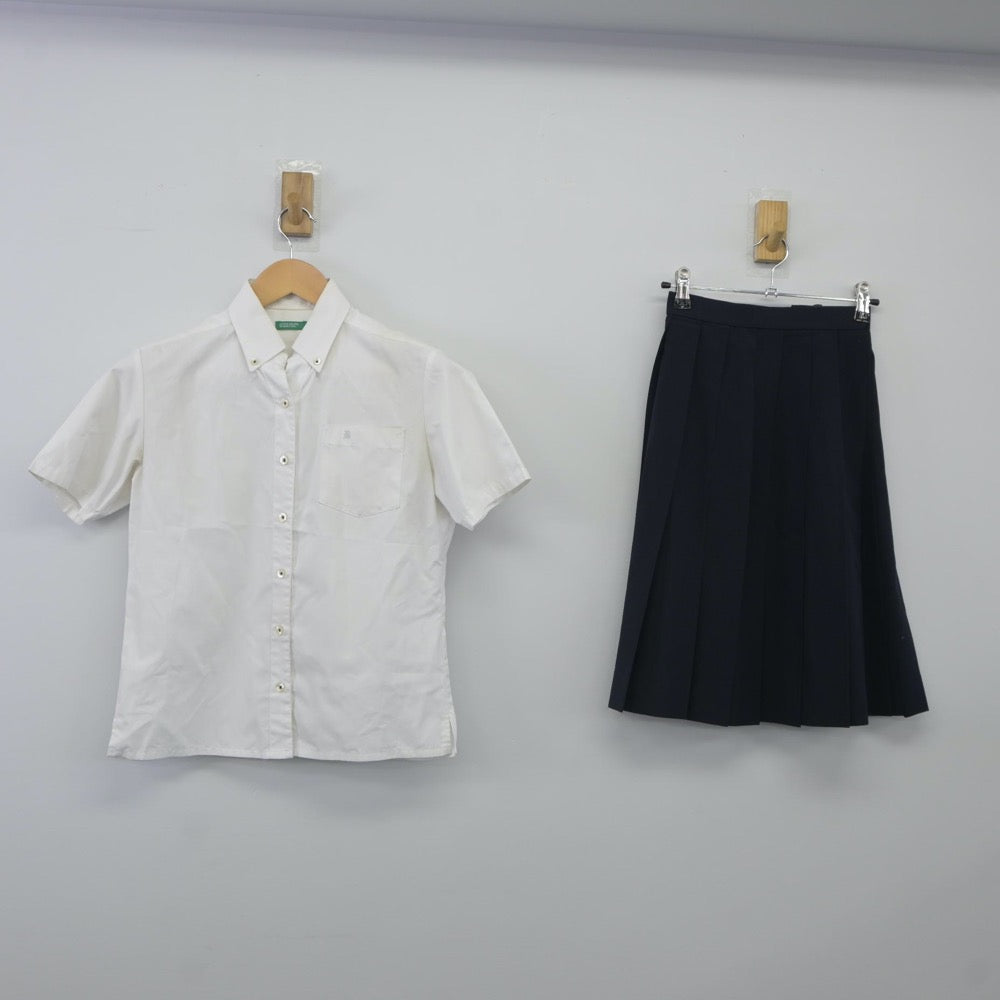 【中古】京都府 京都文教高等学校 女子制服 2点（シャツ・スカート）sf024159