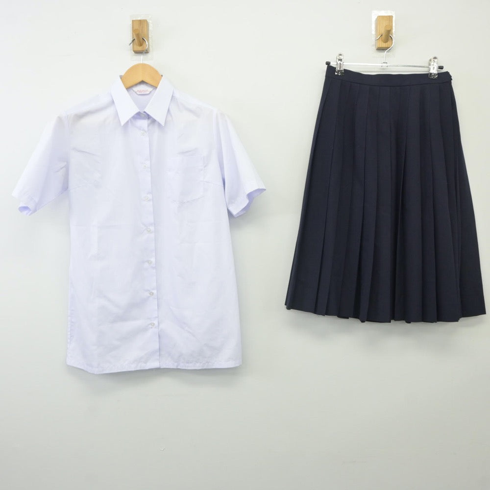 【中古】滋賀県 甲南中学校 女子制服 2点（シャツ・スカート）sf024287