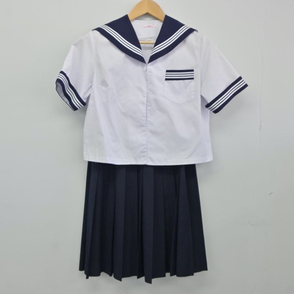 【中古】青森県 第三中学校 女子制服 2点（セーラー服・スカート）sf024543