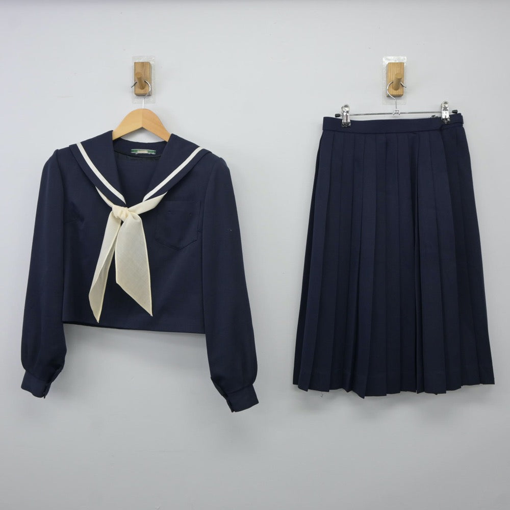 【中古】愛知県 益富中学校 女子制服 3点（セーラー服・スカート）sf024576