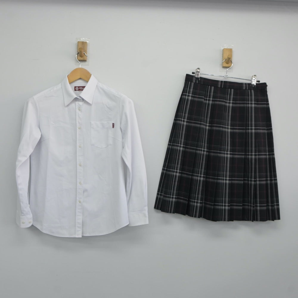 【中古】福岡県 福岡工業高等学校 女子制服 2点（シャツ・スカート）sf024680