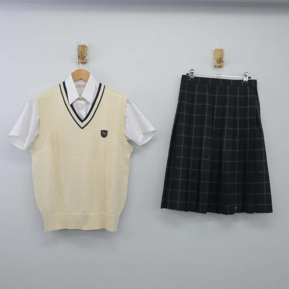 【中古】神奈川県 日本大学藤沢高等学校 女子制服 3点（ニットベスト・シャツ・スカート）sf024766