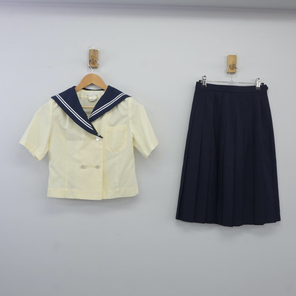 【中古】福島県 郡山商業高等学校 女子制服 2点（セーラー服・スカート）sf024781