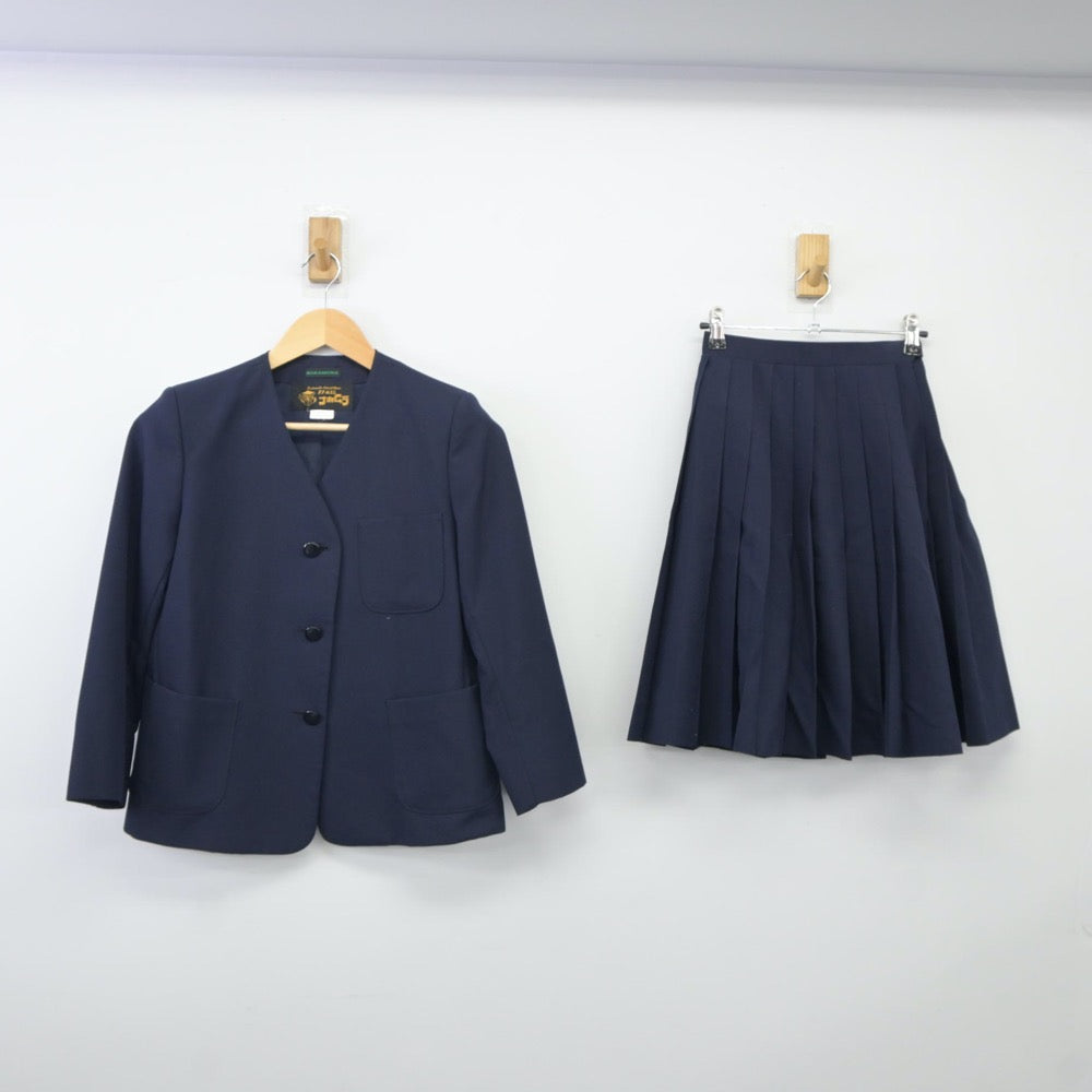 【中古】神奈川県 由野台中学校 女子制服 2点（ブレザー・スカート）sf024905