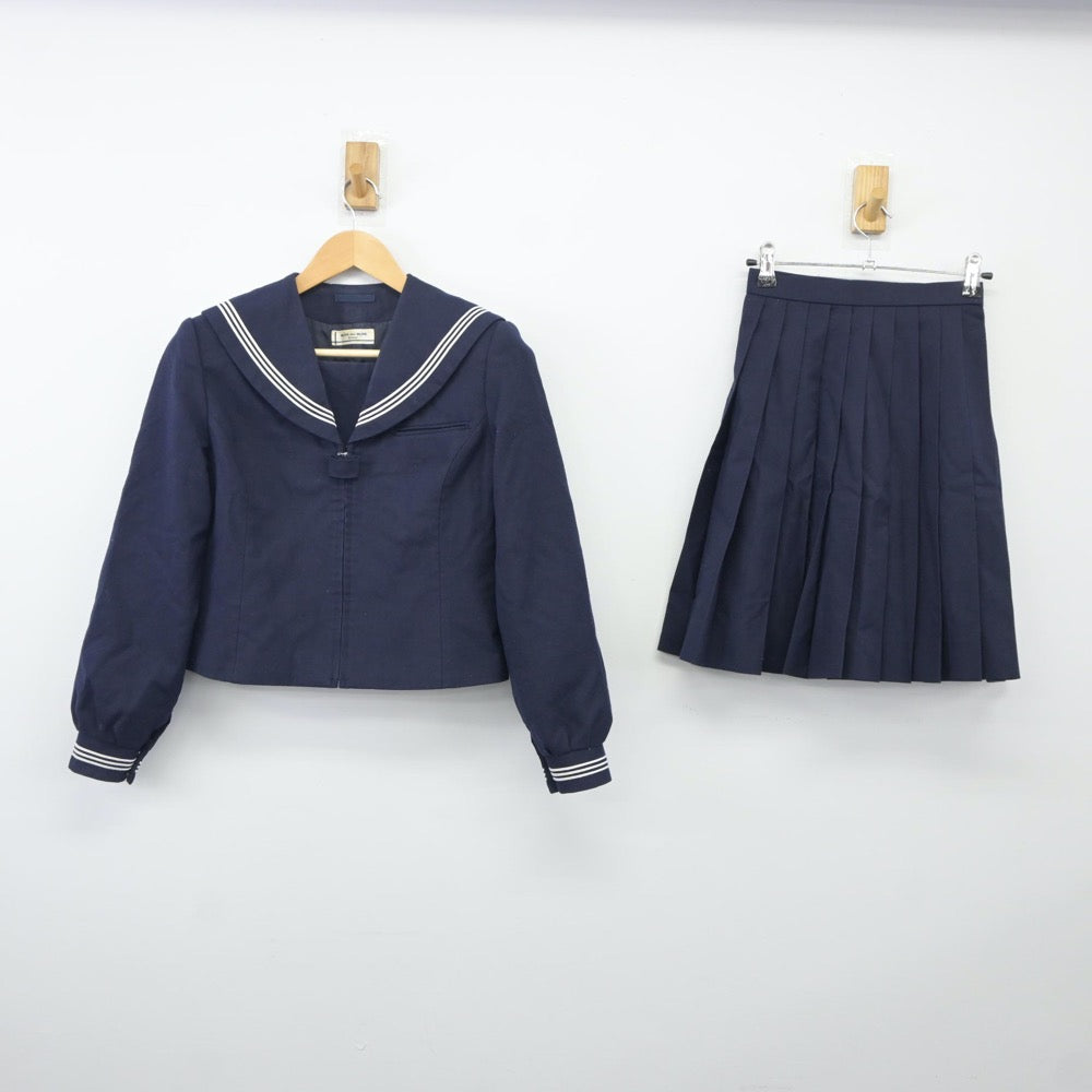 【中古】秋田県 秋田北中学校 女子制服 2点（セーラー服・スカート）sf024934