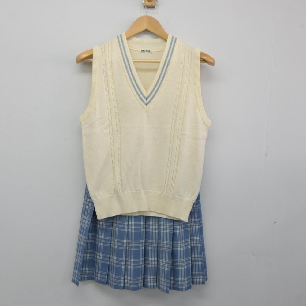 【中古】北海道 札幌東商業高等学校 女子制服 2点（ニットベスト・スカート）sf025208