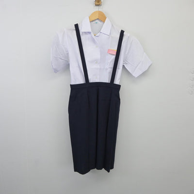 【中古】愛媛県 松山市立内宮中学校 女子制服 2点（シャツ・スカート）sf025288