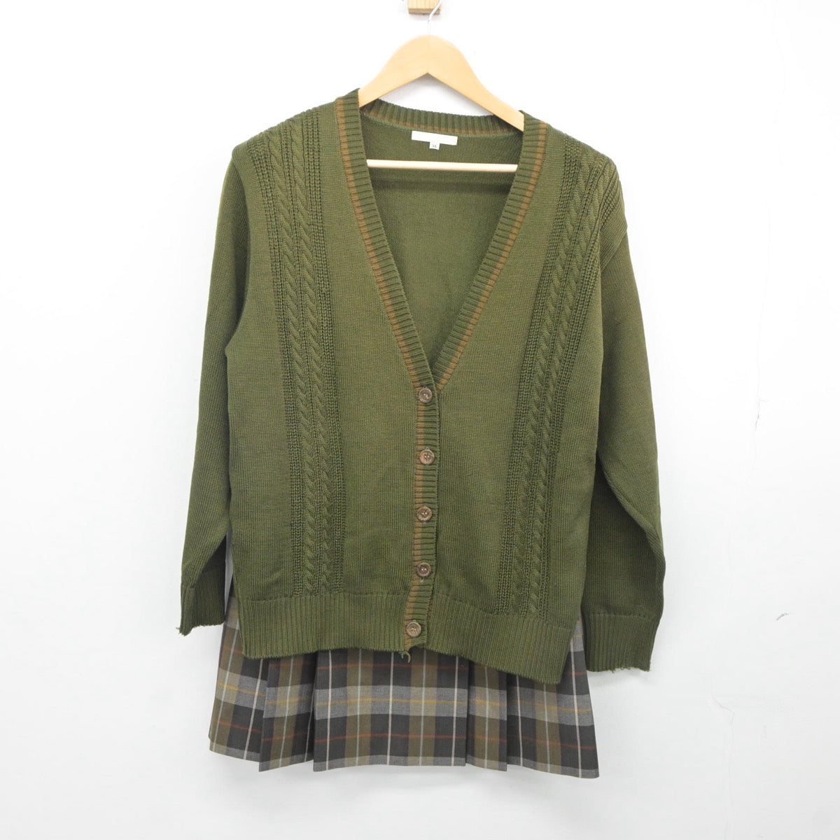 【中古】神奈川県 洗足学園中学高等学校 女子制服 2点（ニット・スカート）sf025353