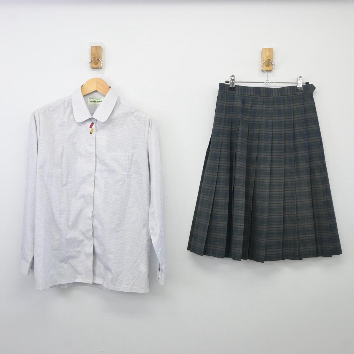 【中古】福島県 尚志高等学校 女子制服 6点（ブレザー・シャツ・ニット・スカート）sf025392