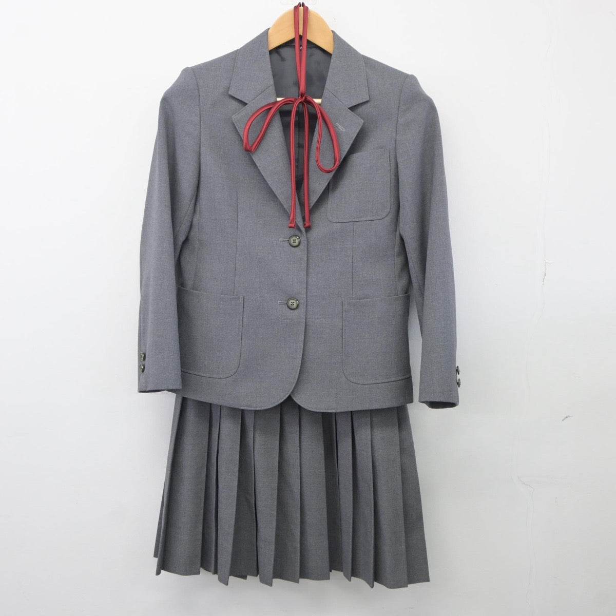 【中古】神奈川県 あざみ野中学校 女子制服 3点（ブレザー・スカート）sf025397