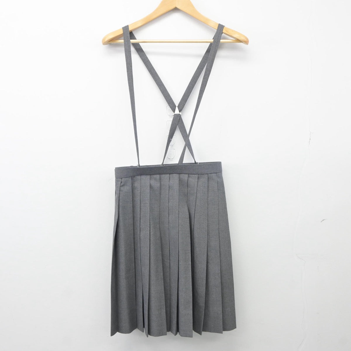 【中古】神奈川県 あざみ野中学校 女子制服 2点（ベスト・スカート）sf025398